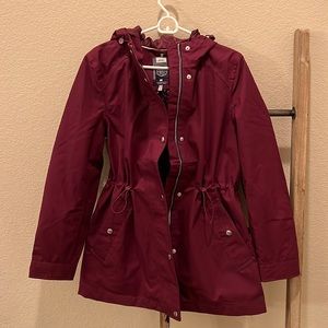 Brand new Joules rain jacket (in shoreside plum)